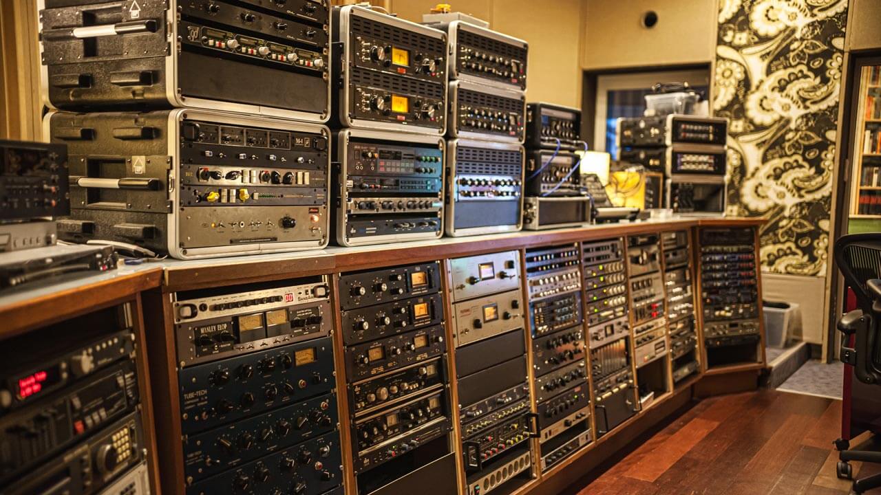 Studio 1: Outboard